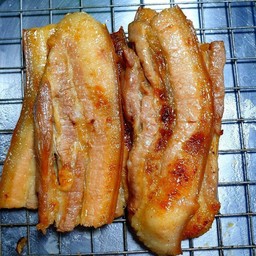 หมูสามชั้นย่าง