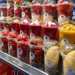 Fruit Smoothie King วิ พลาซ่า