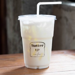 Classic fresh milk (นมสดเย็น)