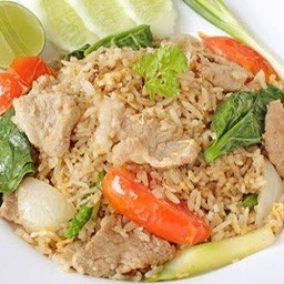 ข้าวผัดหมู