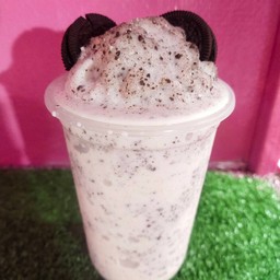 ร้านหลานตากะยาย ร้านสีชมพู