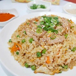 ข้าวผัด หมู