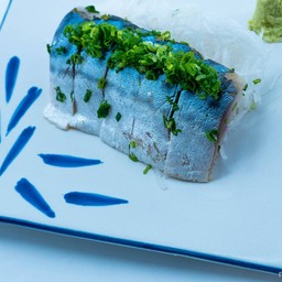 SHIME SABA SASHIMI
