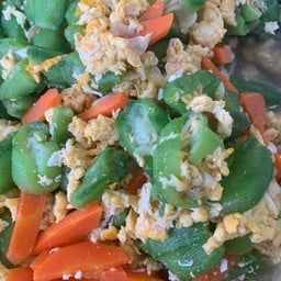 ข้าวแกงใต้ทางด่วนราชวิถีซอย6