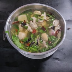 ต้มยำไก่ไทย น้ำใส