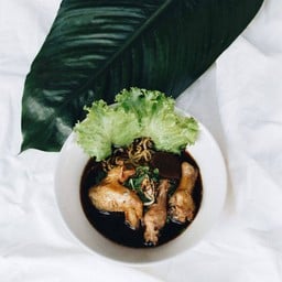 ก๋วยเตี๋ยวไก่ตุ๋น