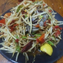 ส้มตำโคราช วงเวียนไก่ขาว