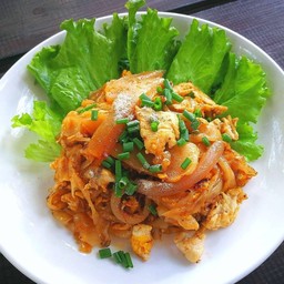 ก๋วยเตี๋ยวคั่วไก่