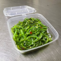 ยำสาหร่ายญี่ปุ่น