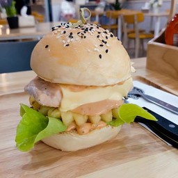 เบอร์เกอร์ปลาแซลมอน