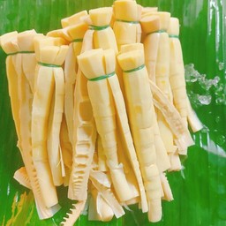 หน่อไม้ต้ม