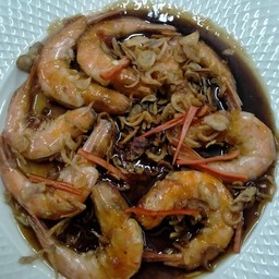 กุ้งทอดราดซอสมะขาม