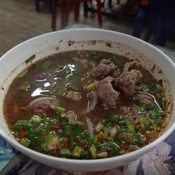 ต้มแซ่บเนี้อเปื่อย