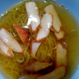 บะหมี่เด็ก น้ำใส ไม่ผักไม่เจียว