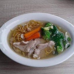 ราดหน้าหมูนุ่ม