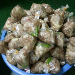 เอาป่าวแหนม