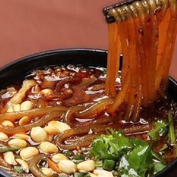 ก๋วยจั๊บญวน