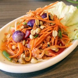 ส้มตำแครอท