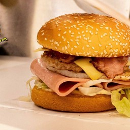 บ้านทาส Burger and Steak