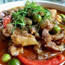 พะแนงเนื้อ ( เป็นกับข้าว )
