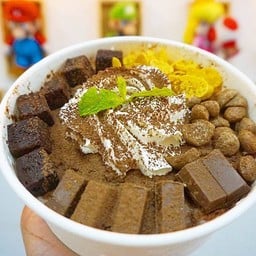 บิงซูบราวน์นี่คิทแคท (m)