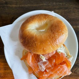Bg-salmon