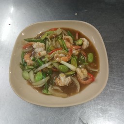 ผัดสะตอกะปิ