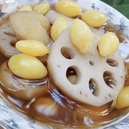 รากบัวเชื่อม ใส่แป๊ะก๊วย
