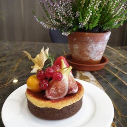 Premium Mixed Berry Tart