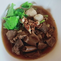 นิยมเนื้อตุ๋น สาขา8