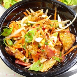 ป้าปอ ทอด และ ยำ (รถตู้)