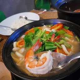 ต้มยำทะเล น้ำใส