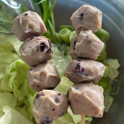 ลูกชิ้นหมึก