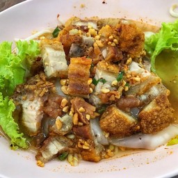 ดู๋ดี๋ต้มยำหมูกรอบ