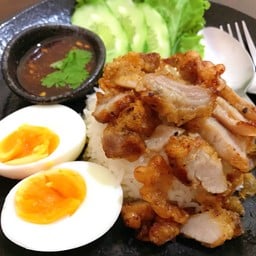 ข้าวหมูทอดตี๋เล็ก
