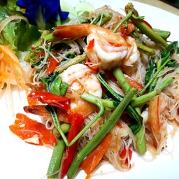 ผัดหมี่กระเฉดกุ้ง