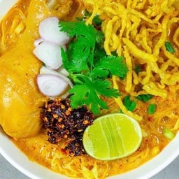ครัวคุณกุ้ง ข้าวซอย น้ำเงี้ยว เชียงใหม่
