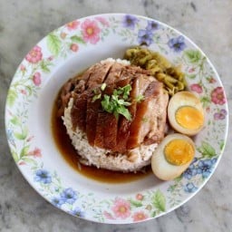 ผักหอม หมูตุ๋น & ข้าวขาหมู สวนผัก 32