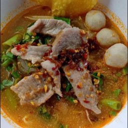 เกาเหลาต้มยำ