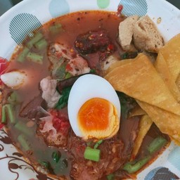 ก๋วยเตี๋ยวเย็นตาโฟต้มยำน้ำ