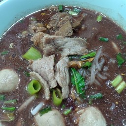ก๋วยเตี๋ยวหมูรวม