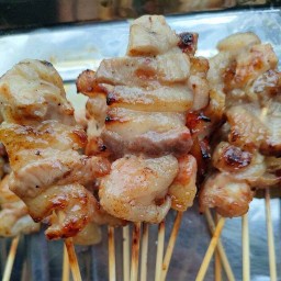 อ้อแอ้หมูปิ้งโบราณ