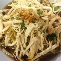 เตี๋ยวโคตรไก่
