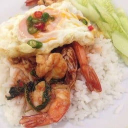กระเพรากุ้ง+ไข่ดาว