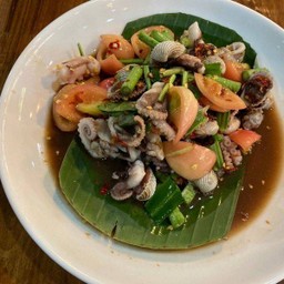 เกาเหลาหอยแครงปลาหมึก