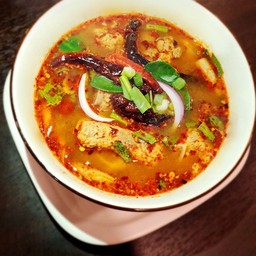 ต้มแซ่บกระดูกหมู