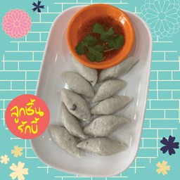 ลูกชิ้นรักบี้ลวกจิ้ม