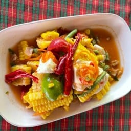 ตำข้าวโพดไข่เค็ม