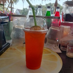 หน้าหอระฆังวัดกลางบางแก้ว