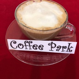 คาเฟ่ลาเต้ร้อน